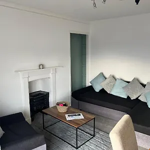  Apartment Topzy-turvy - 1 Bedroom