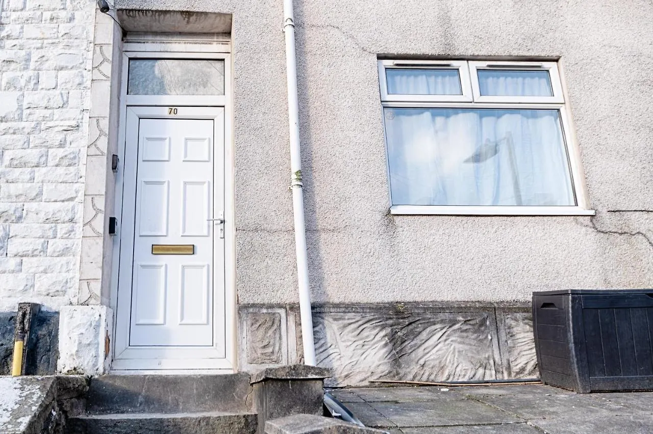 City Centre, Parking, Smart Tv'S In All Rooms Swansea