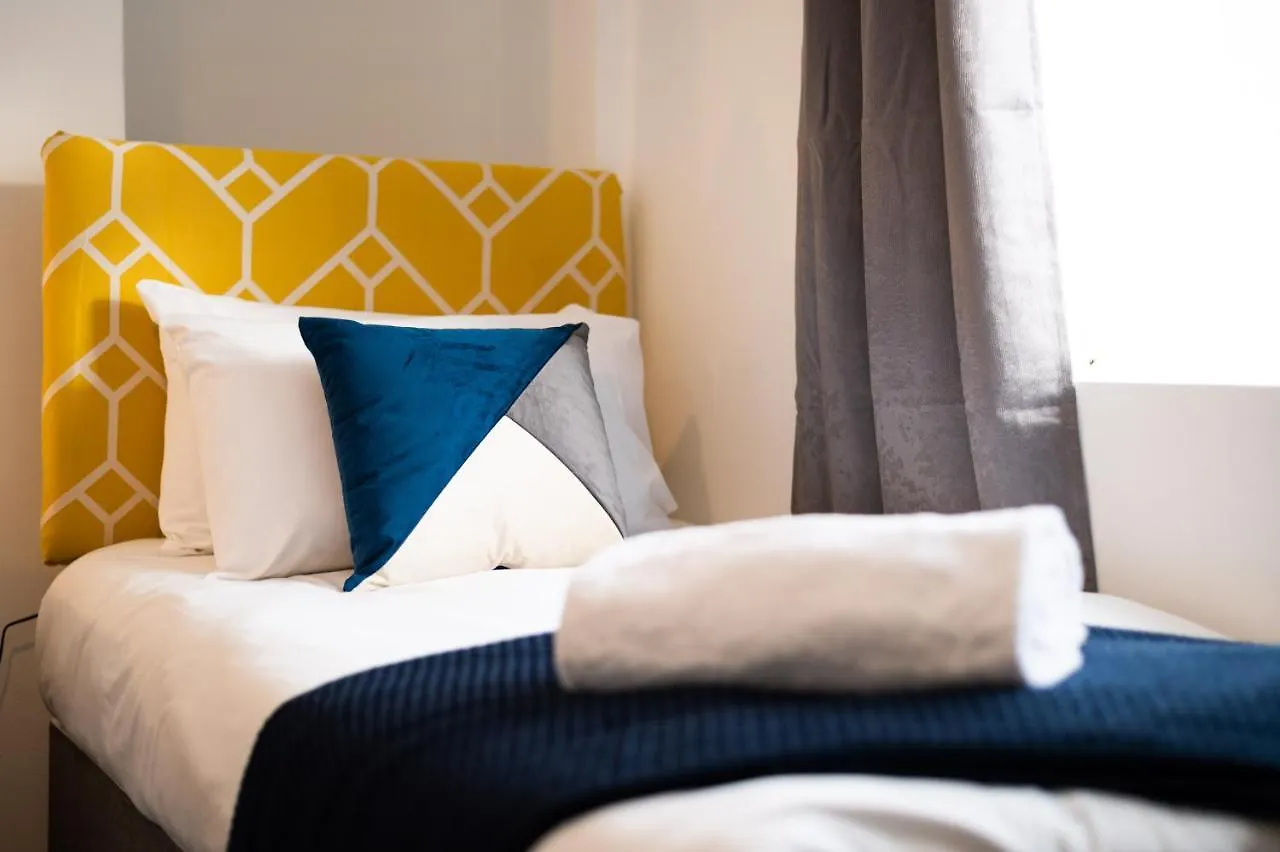 City Centre, Parking, Smart Tv'S In All Rooms